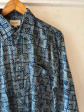 Load image into Gallery viewer, Indigo Geometric block print Shirt