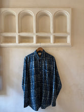 Load image into Gallery viewer, Indigo floral shirt