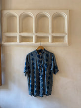 Load image into Gallery viewer, Indigo zigzag shirt