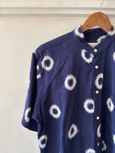 Load image into Gallery viewer, Indigo handloom circle shirt