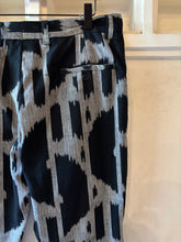 Load image into Gallery viewer, Handloom trouser