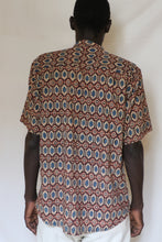 Load image into Gallery viewer, Geometric block print shirt