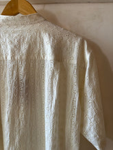 Load image into Gallery viewer, Floral embroidered shirt
