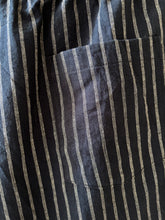 Load image into Gallery viewer, Striped cotton Shorts
